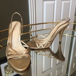 Gold Calvin Klein sari metallic kid